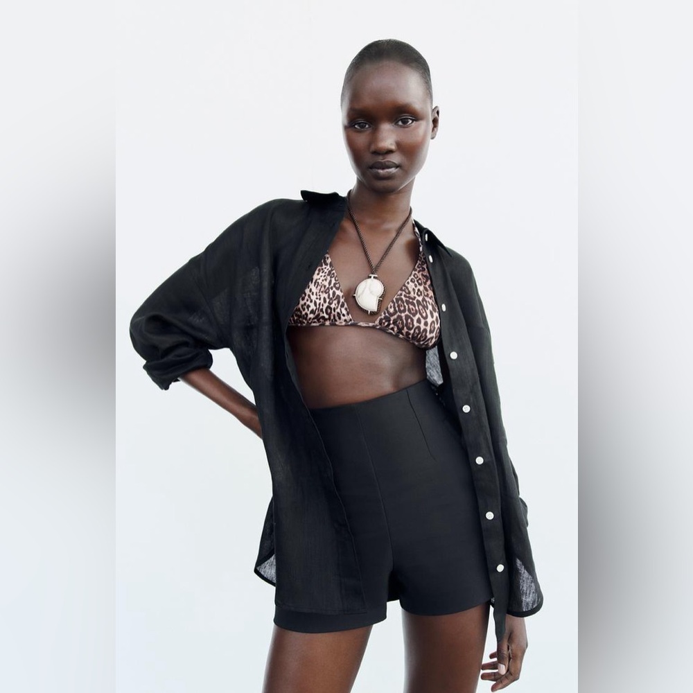 Zara High Waisted Black Shorts